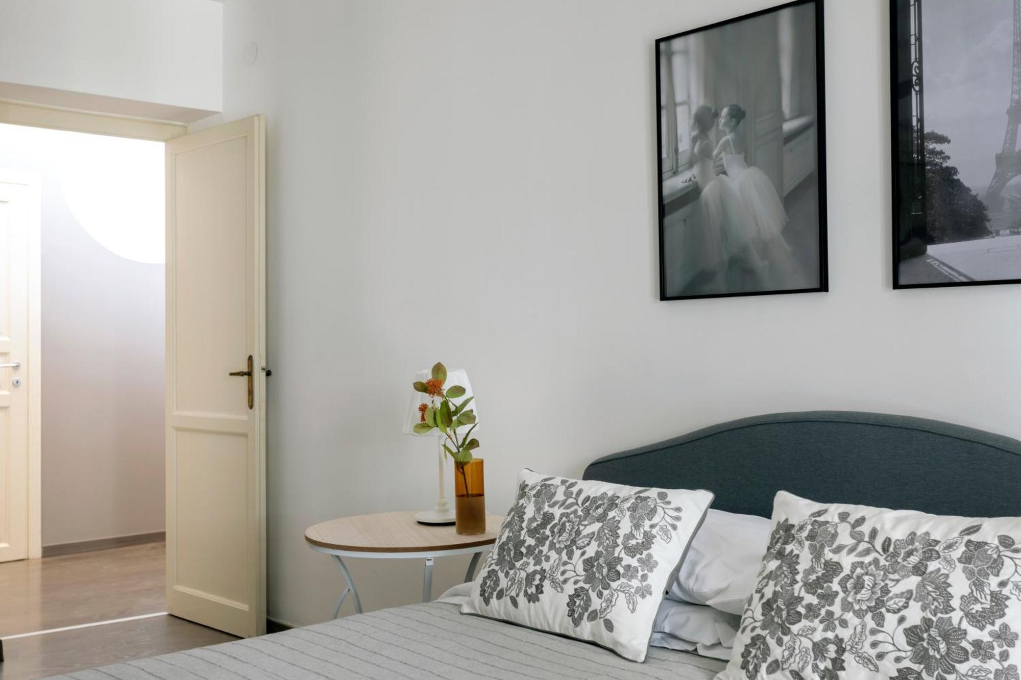 Vicolo Paterno Apartments Palermo Bilik gambar
